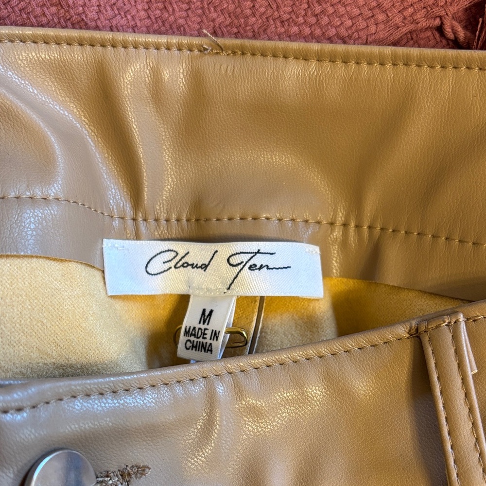 NWT Tan Leather Shorts with Fringe - Picture 2 of 9